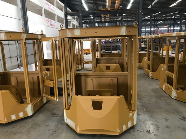 Ensamblaje y Personalización de Productos